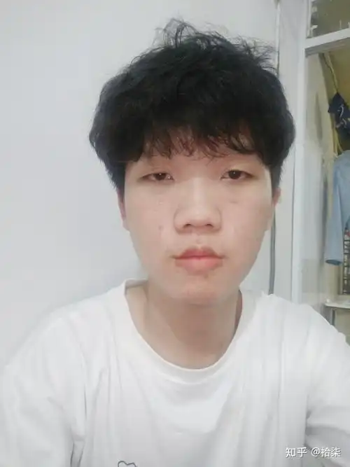 男性没有鼻梁鼻子塌的人是什么体验