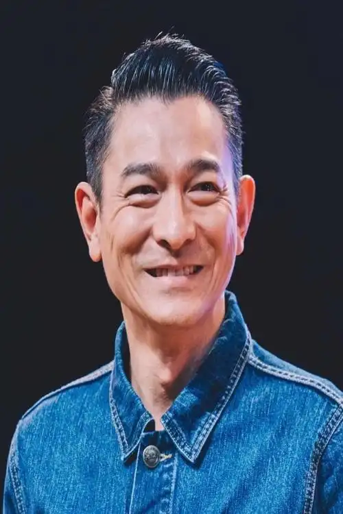 刘德华断崖式哀老白发苍苍皱纹明显网友泪目天王也老了