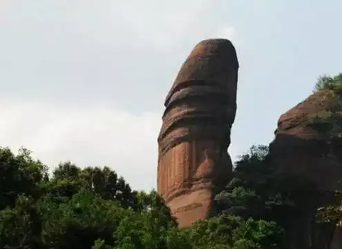 让人看了脸红心跳的中国9大自然奇观