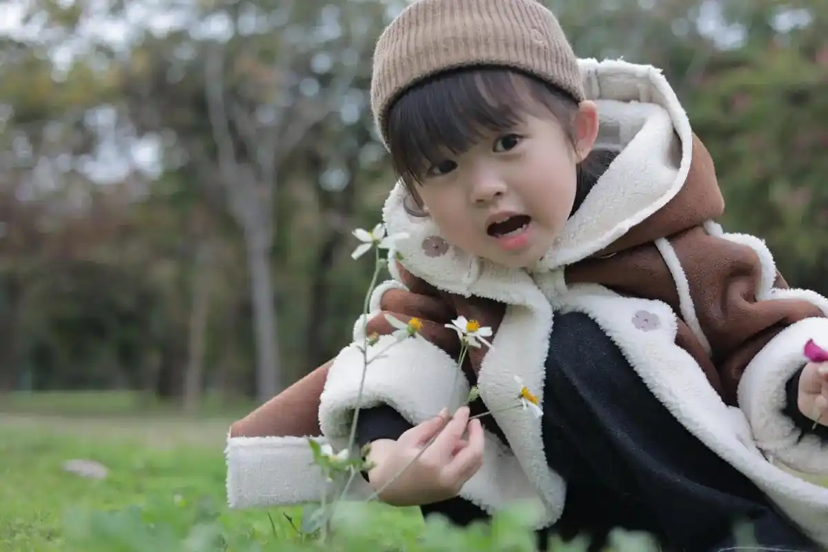 不要辜负～@_米三岁_  #儿童摄影 #春天你 - 抖音