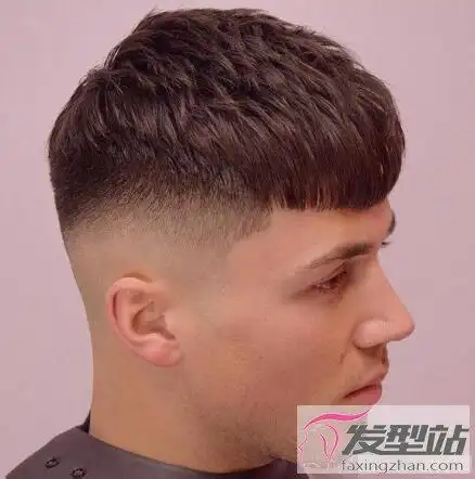 小盖头发型男帅气与减龄兼得