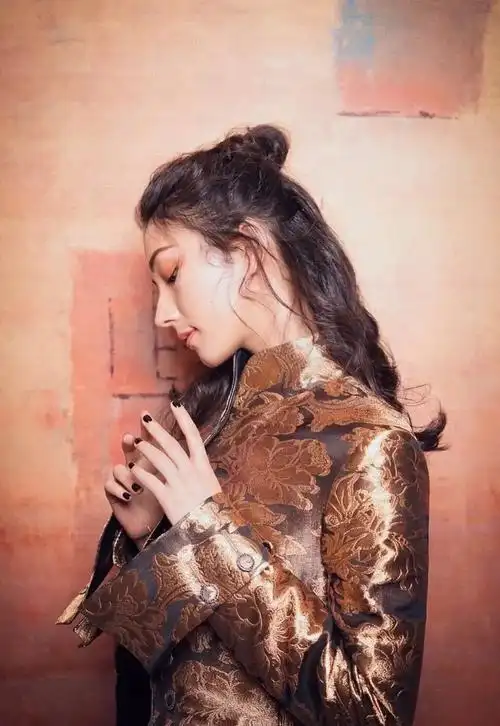 刘承羽natashaliubordizzo中意混血