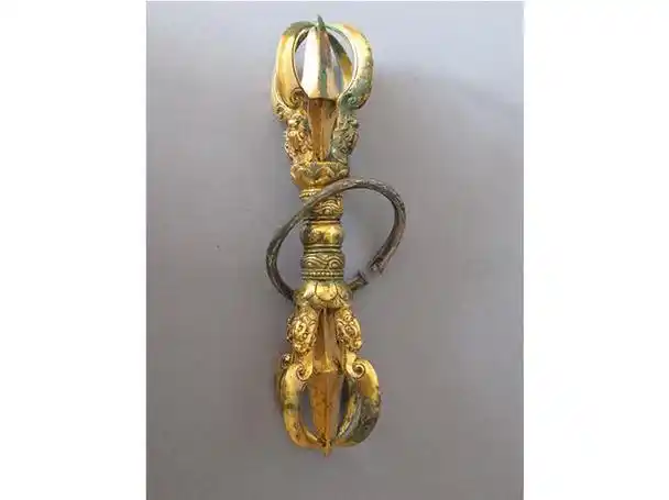 藏传少女肉莲法器是做什么用的(佛教文化藏传佛教法器大全) - 好技术