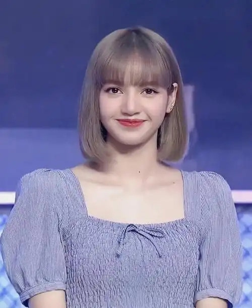 东南亚女人的翻身之作"人间芭比"lisa