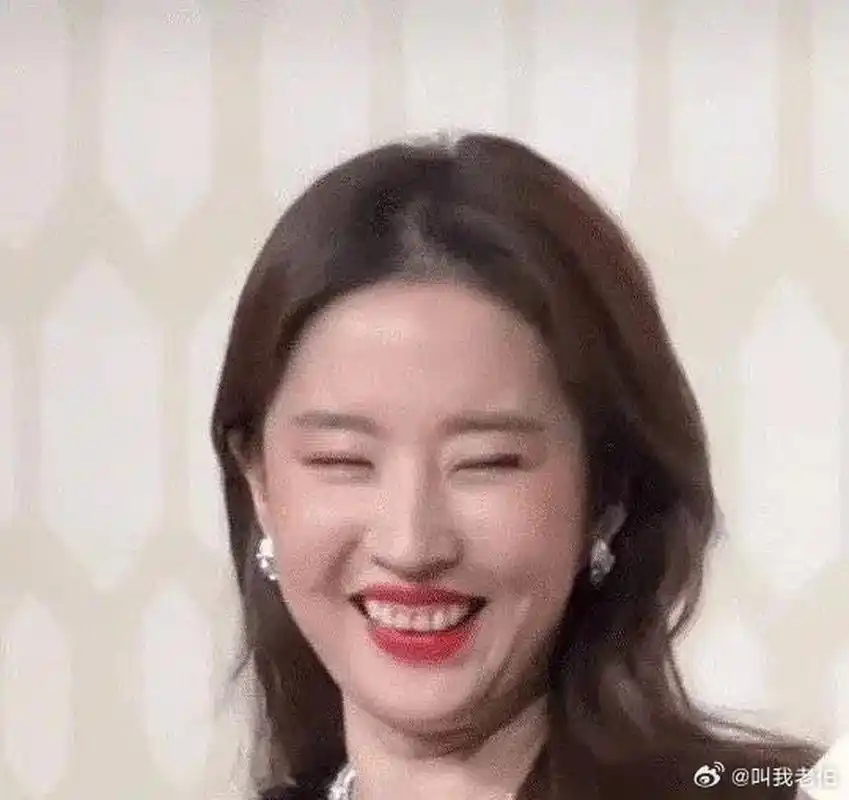 刘亦菲为什么不整牙呢,她的牙真的是脸上的硬伤