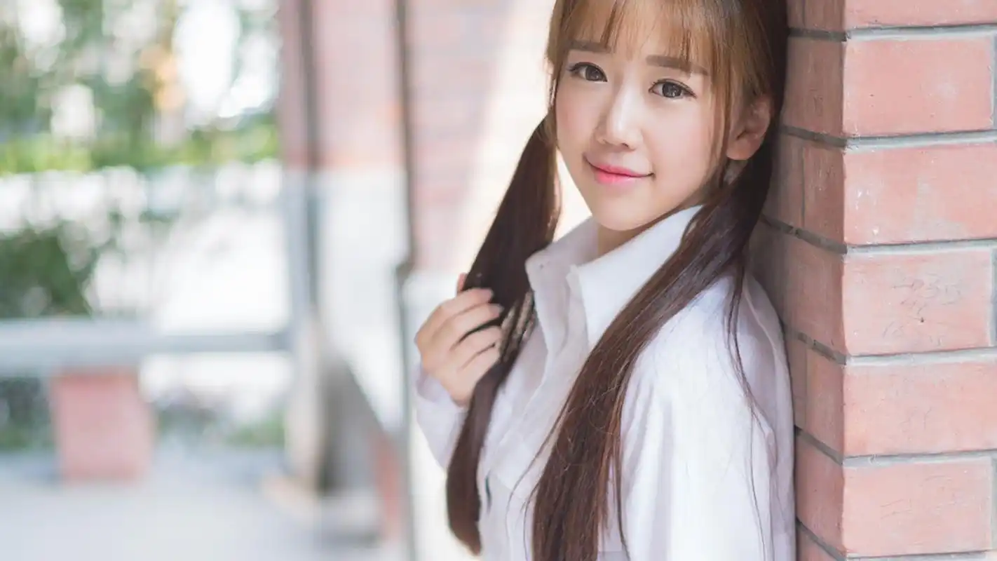 90后清新甜美美女写真桌面壁纸高清大图预览1920x1080_美女壁纸下载