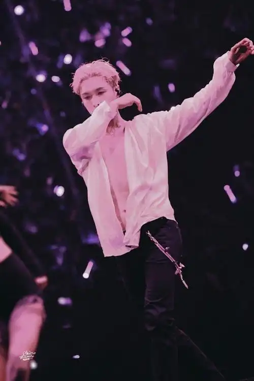 张艺兴一直以来都是实力的代表,而且业务能力非常的突出……|张艺兴