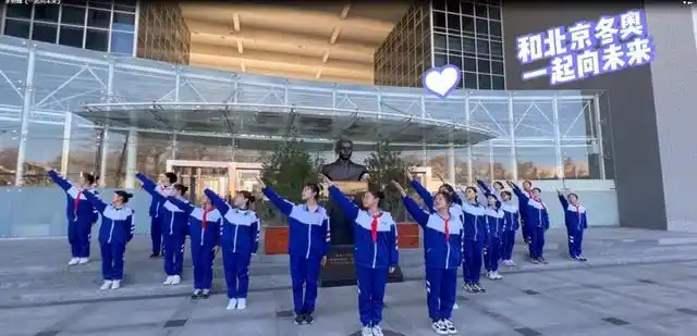 为冬奥助力,《一起向未来》