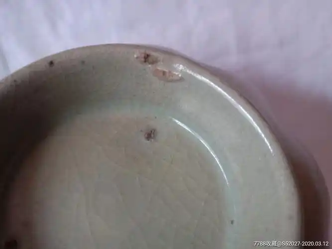 北宋张公巷汝窑莲花碗.高10.7厘米,直径17.9厘米.