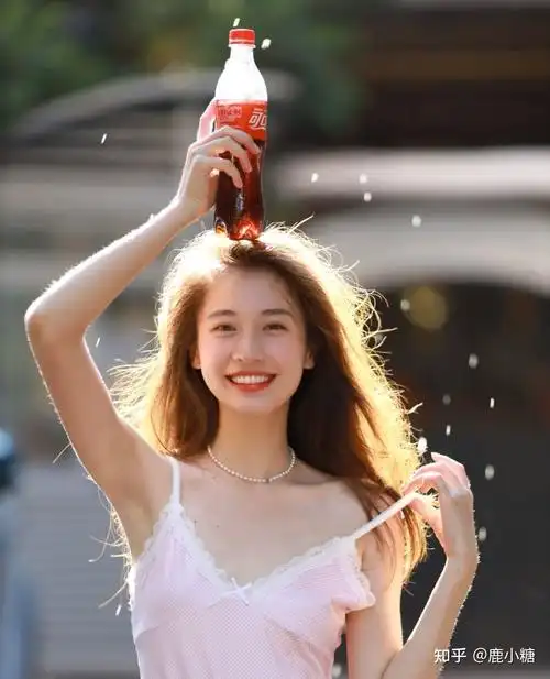 鹿小糖的美女推送第1期爱笑的女孩子都很可爱