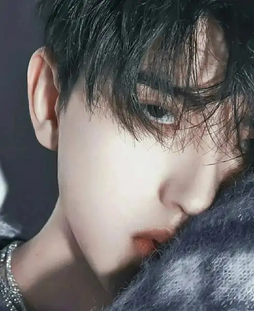 来自我收藏的蔡徐坤优质图片