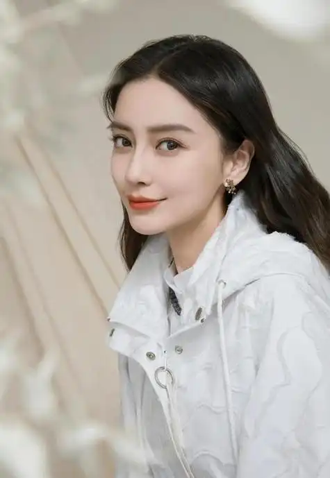 杨颖|甜蜜|爱情|娱乐圈_网易订阅