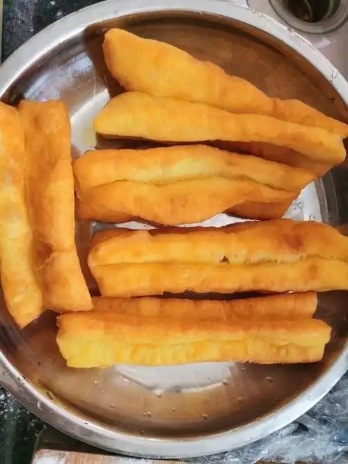 油条的做法-卓跃网-关注卓越生活