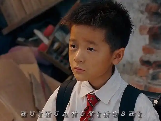 十五年前的电影,当年被骂惨的《长江七号》,你们现在还觉得烂吗?