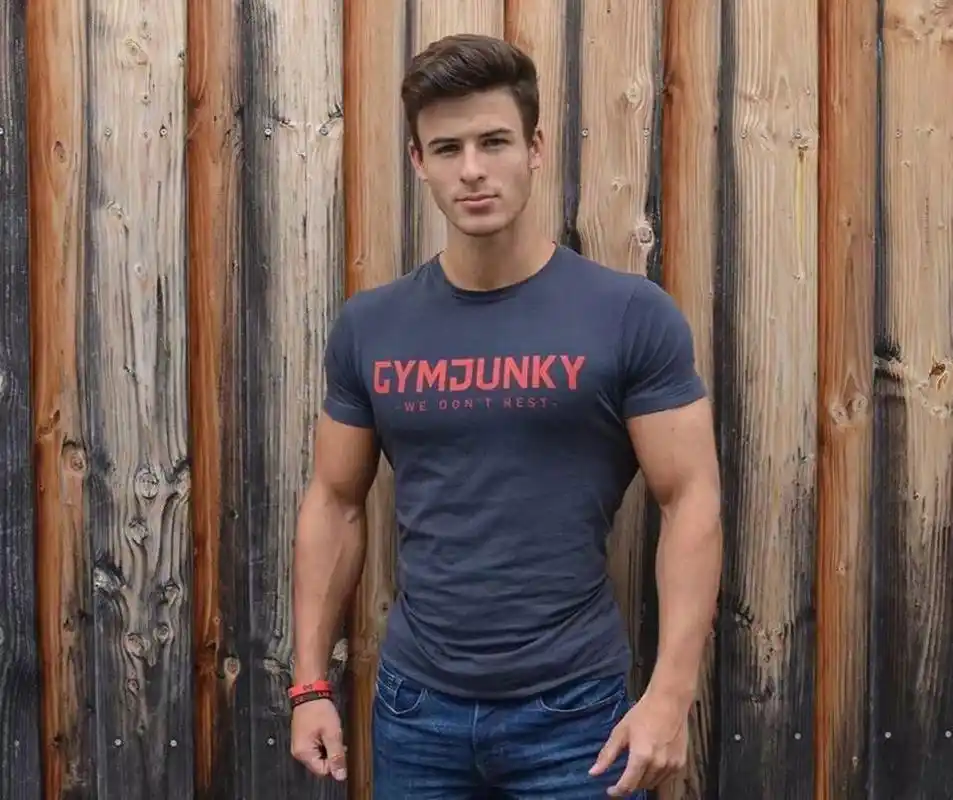 男人有肌肉简直帅到爆健身根本停不下来