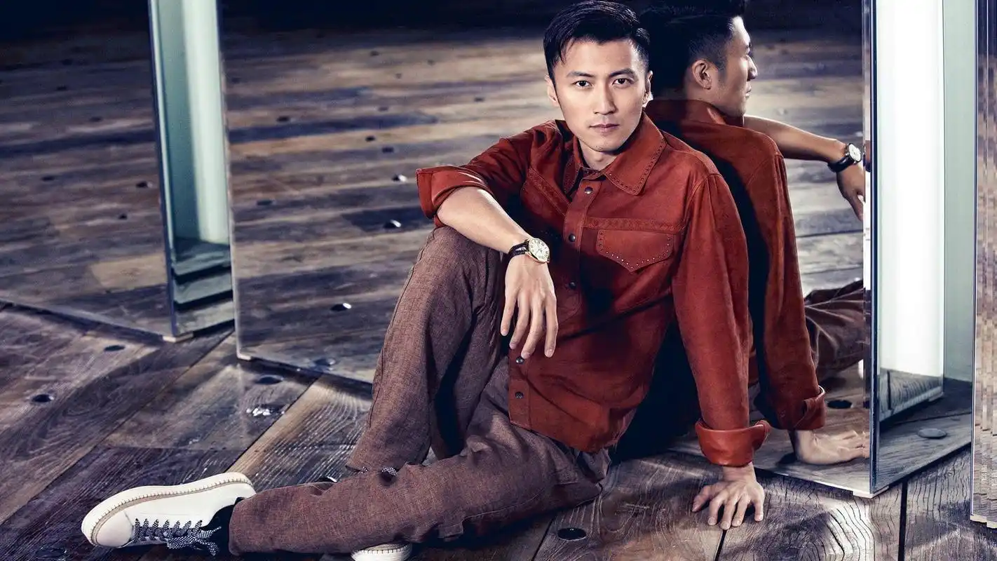 谢霆锋成熟明星风尚壁纸2