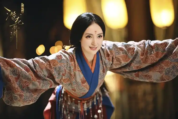 三国机密之潜龙在渊董璇 饰 任红昌(貂蝉)