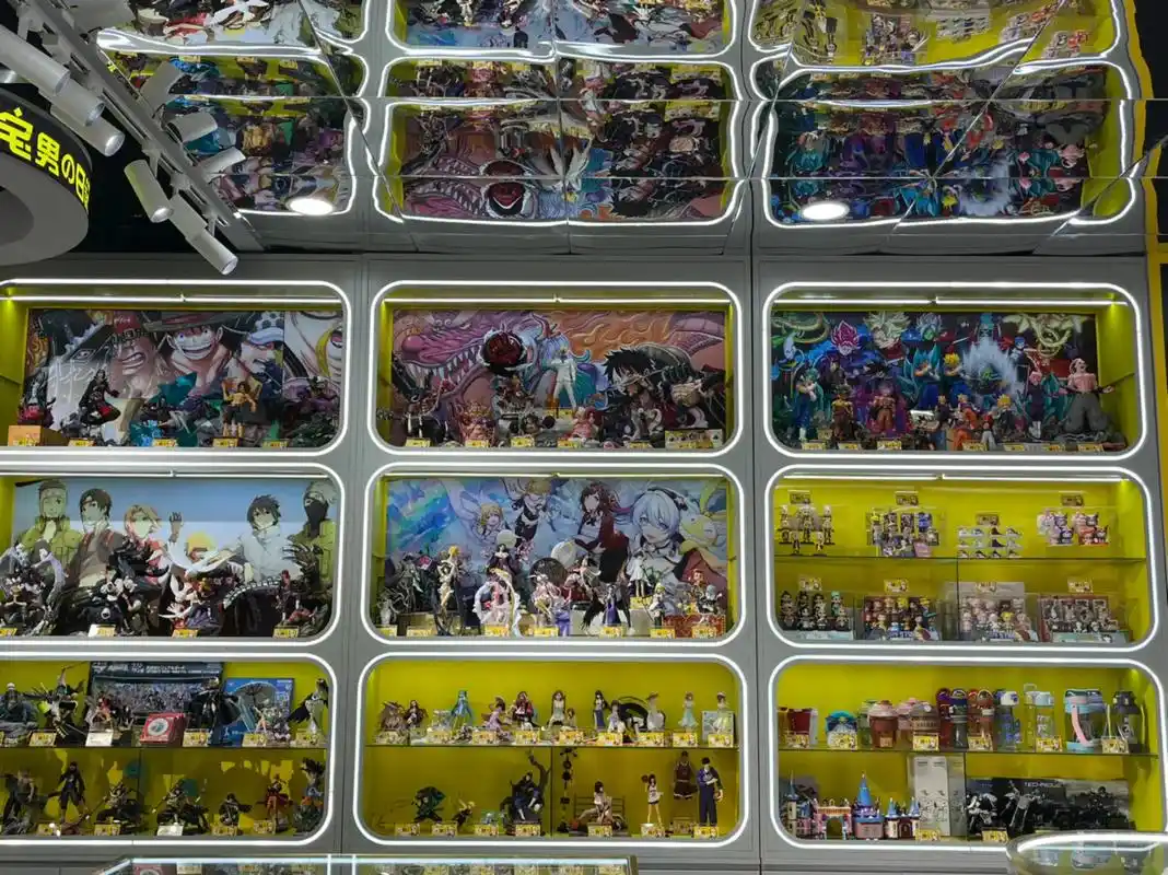 我也想要这个手办墙#动漫手办 #潮玩 #模玩 - 抖音