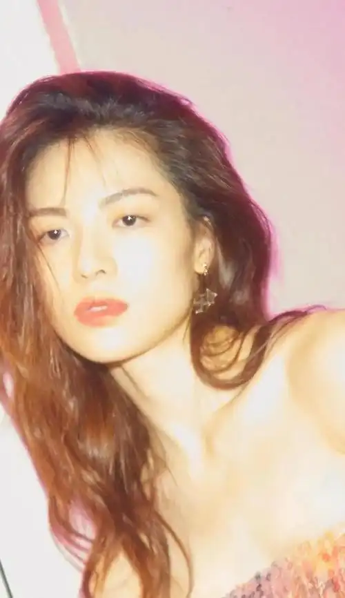 美女壁纸-第1916期-钟楚曦