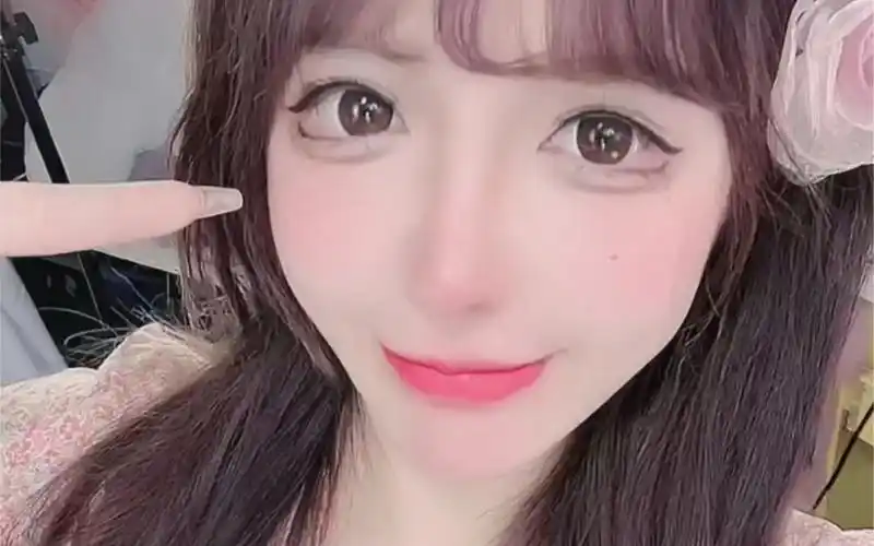 时常讨厌自己圆圆的脸蛋 直到你说好可爱0600 53 0906