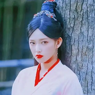 程潇头像星期三