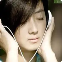 桂纶镁微信头像