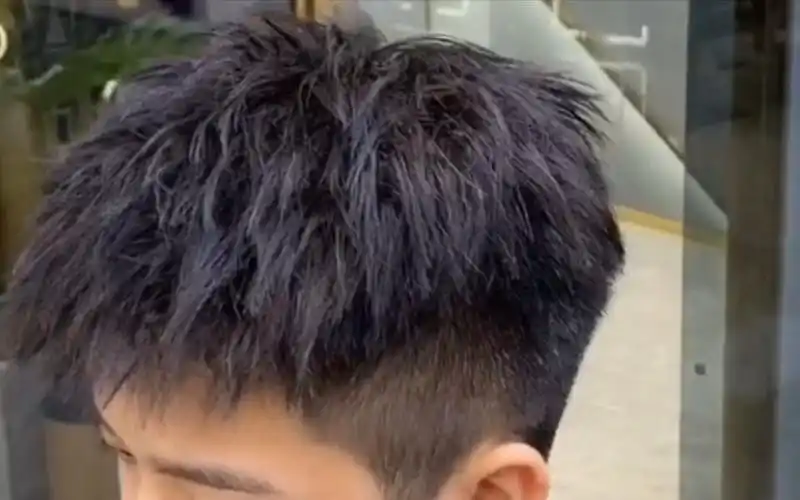 男生发型男士发型摩根烫头型大的男孩子这样设计