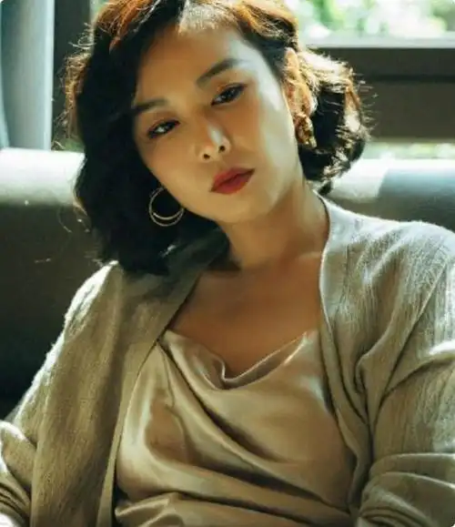 猎冰包文婧打了多少中年女演员的脸给你们来看看啥叫女人