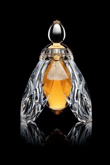 香水瓶(创意香水瓶设计) - 月牙知识库