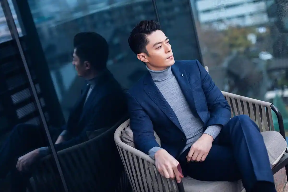 【高清组图iii】29日,霍建华惊喜现身bossxjeremyville城市乐园成都