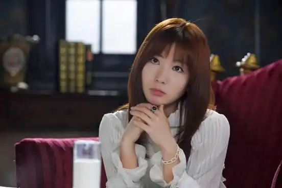 (赵婉婷剧照)如此多才多艺又演技爆棚的赵婉婷,不愧是演艺圈的"宅男