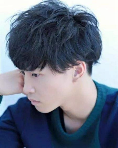 纹理烫后怎么才能把头发弄直?