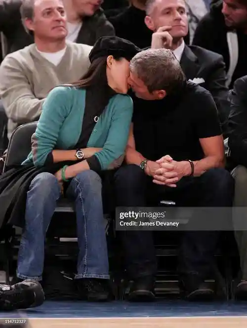 章子怡2007年1月与时任男友vivi nevo在纽约观看篮_人生_事业_感情