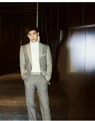 这些男星身高看着都180 ,实际才170 ,原来都被他们那张帅脸骗了