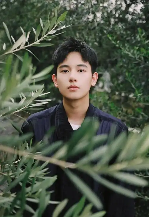 专访胡先煦 | 野蛮生长_手机搜狐网