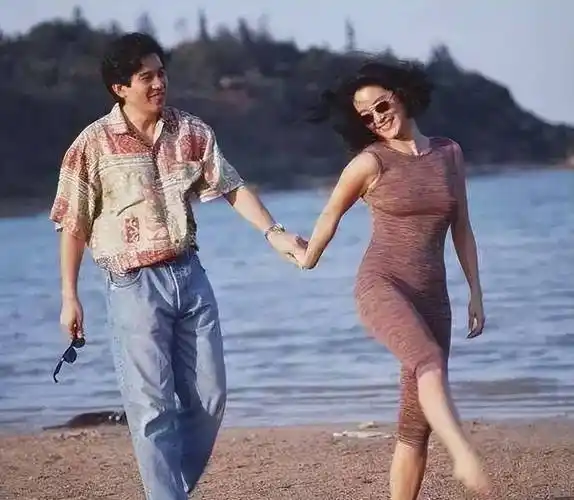 这一次,秦汉不再是人们口中的那个"负心汉"了_邵乔茵_女子_林青霞