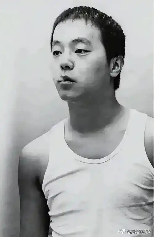 年轻时帅炸天,现今却颜值拉胯的5位男星,个个让女人心痛_狄龙_汤镇业