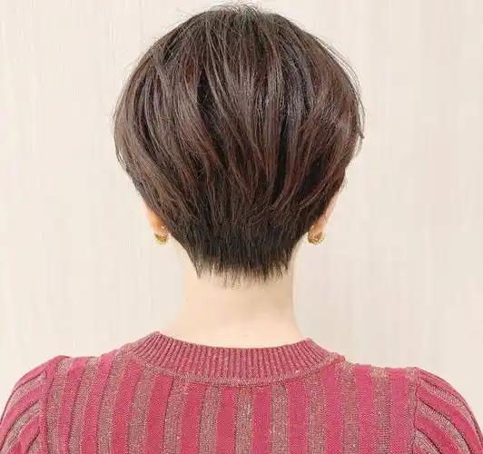 最适合30岁女性的短发,精致,时尚,有气质,喜欢吗