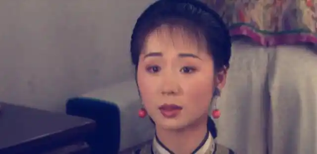 为了夺嫡,跟他父亲如出一辙!