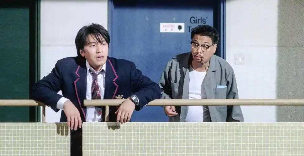 《逃学威龙》:星爷的经典,每看一次都要笑得停不下来