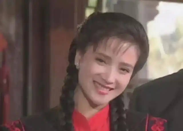 何晴年轻时有多美迄今为止娱乐圈还没有出现跟她长得像的人