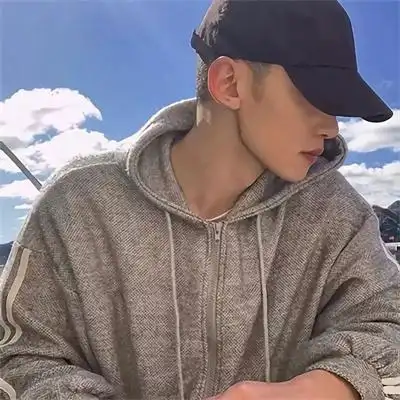 高冷帅气高颜值的优质真人男头合集 能让女生心动的冷酷男生头像_男生