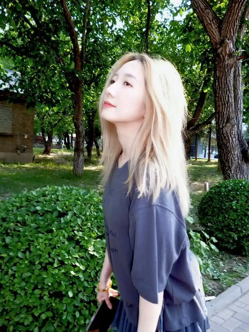 可爱的小岐岐终于出现了#孟美岐 #夏天的味道