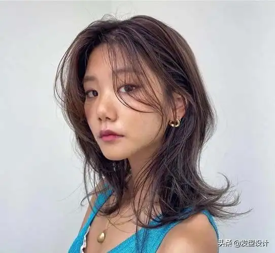 中长发型设计图片大全(今年流行的从短到长发型推荐50款)(20)