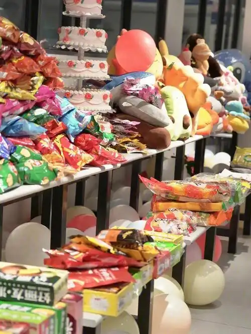 跟着浙楠一起来一场夏日的非日常狂欢活动开始前的精心布置7815