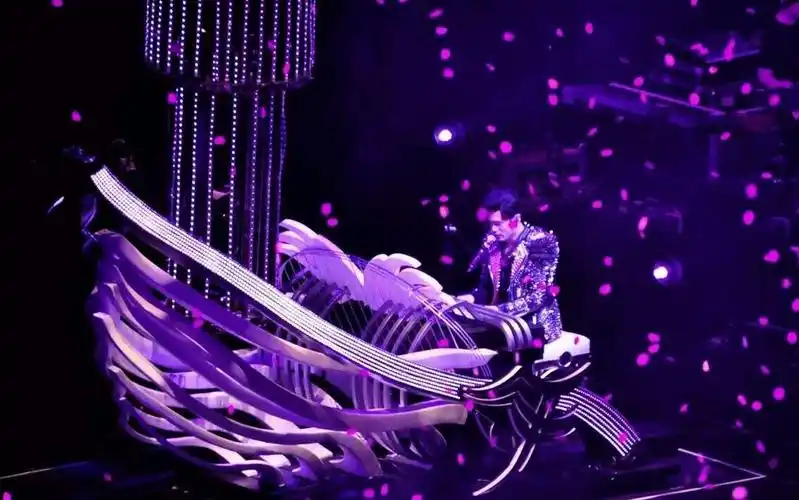 周杰伦地表最强演唱会钢琴弹唱(非串烧)part 14首 全收录合集