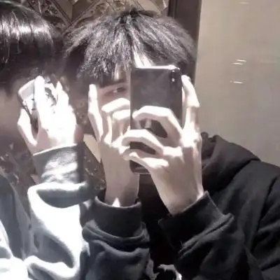 允言一张两对兄弟头像在我看来风花雪月星辰大海万般皆是你