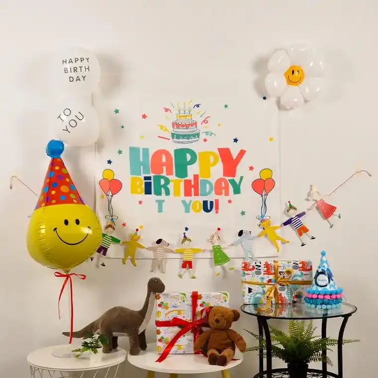 这款气球装饰超可爱,笑脸造型让孩子们都开心 - 抖音