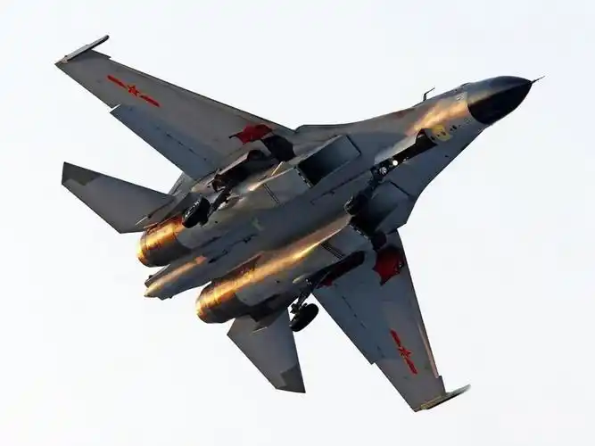 歼-11b(飞机)歼-11b(代号:j-11b,英文:shenyang j-11b)战斗机,是中国