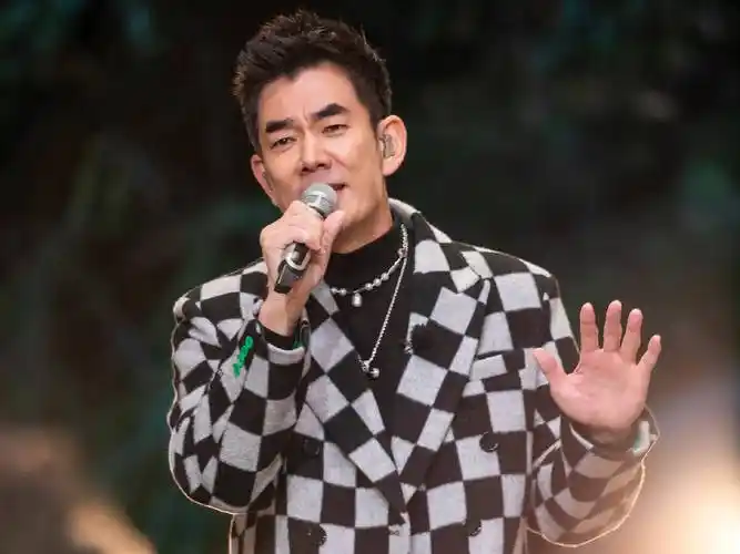 将情怀进行到底,这样诚意满满的《时光音乐会》应该多办_任贤齐